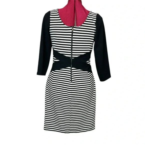 Philosophy Blues Original long sleeve stretch crisscross  midi sweater dress. - Picture 2 of 6